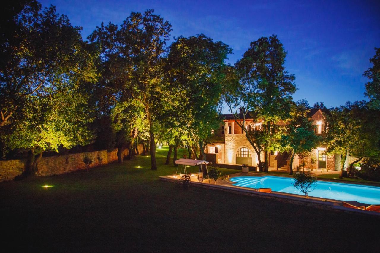 Villa Kringa Tinjan Экстерьер фото